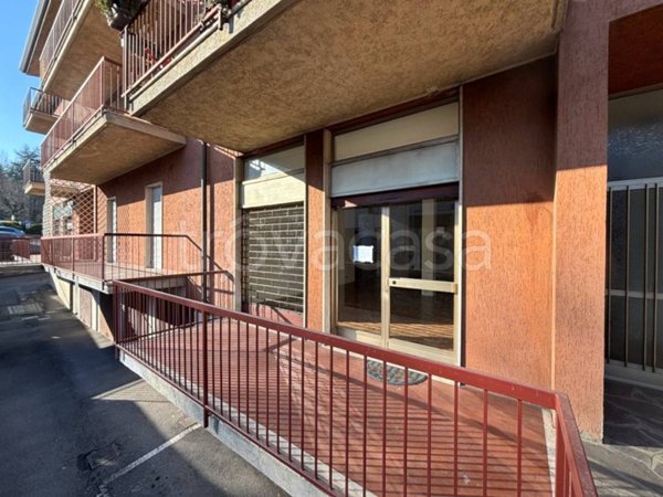 negozio in affitto a Leffe