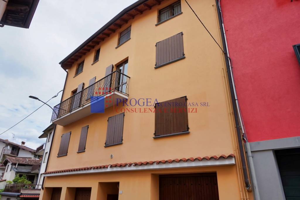 appartamento in affitto a Leffe in zona San Rocco