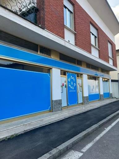 negozio in affitto a Levate