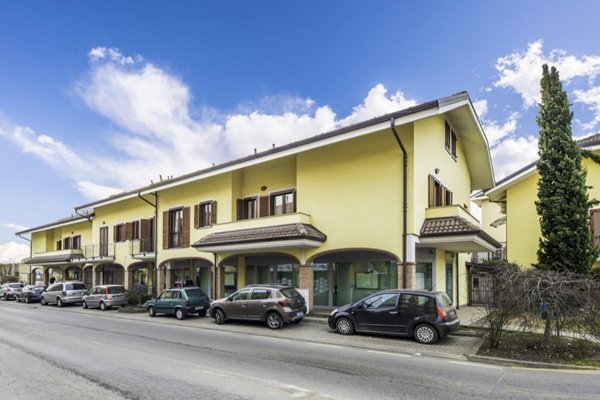 negozio in affitto ad Alpignano