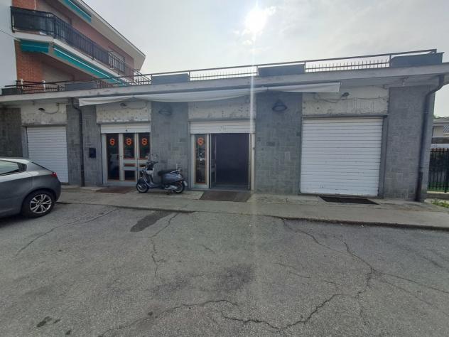 negozio in affitto ad Alpignano