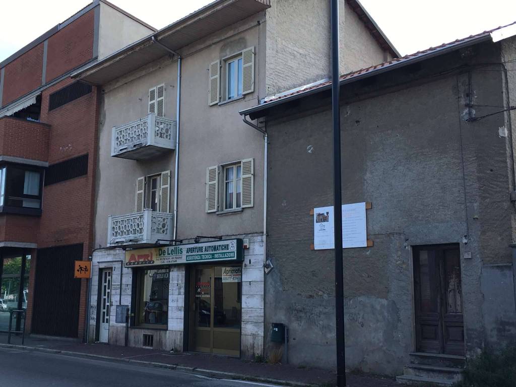 negozio in affitto ad Alpignano