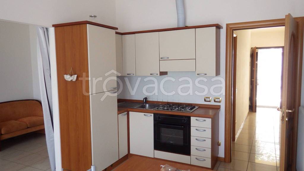 appartamento in affitto a Lovere