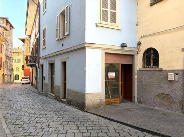 locale commerciale in affitto a Lovere
