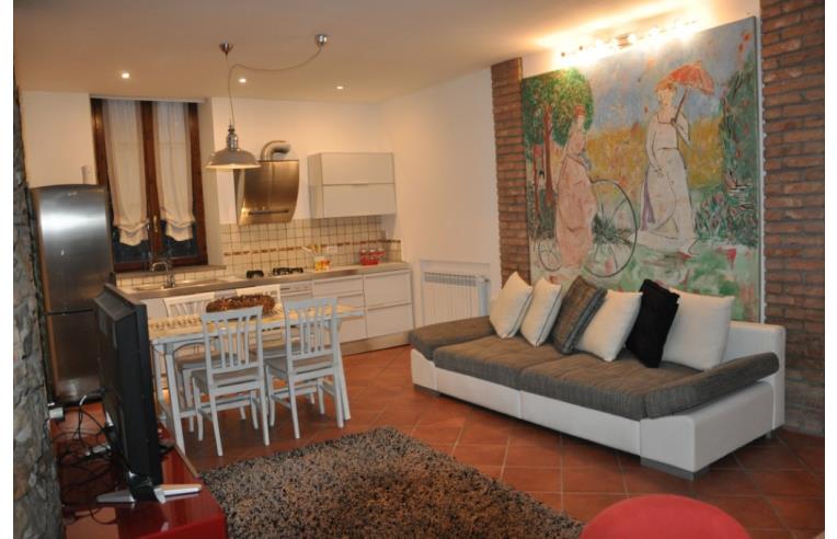 appartamento in affitto a Mapello in zona Valtrighe