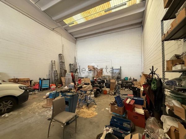 locale commerciale in affitto a Martinengo