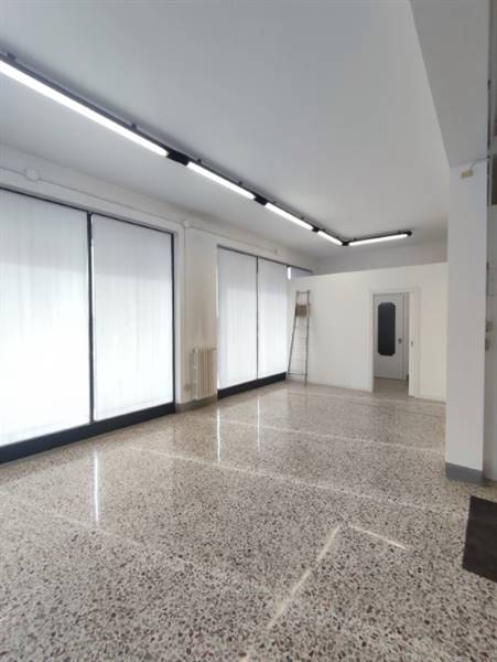 negozio in affitto a Martinengo