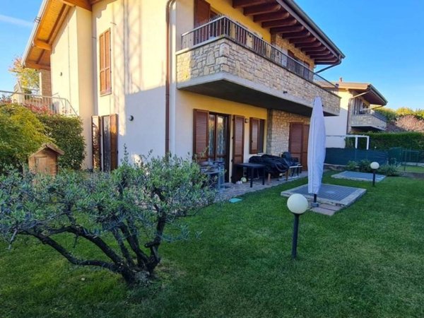 appartamento in affitto a Mozzo