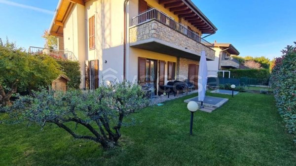 appartamento in affitto a Mozzo