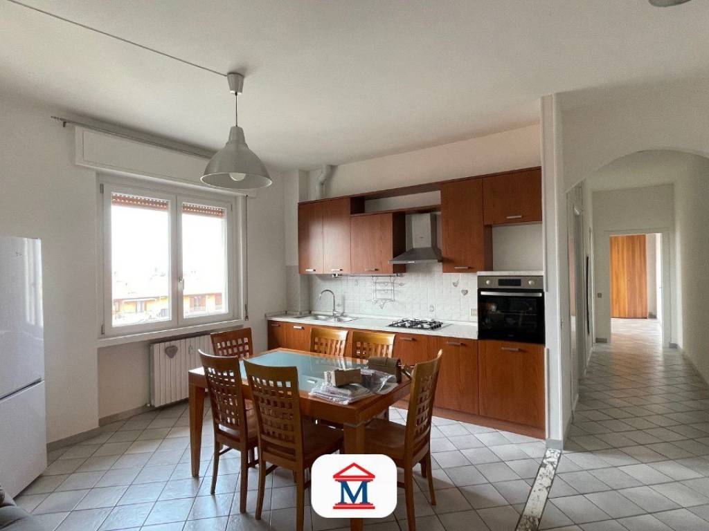 appartamento in affitto a Mozzo