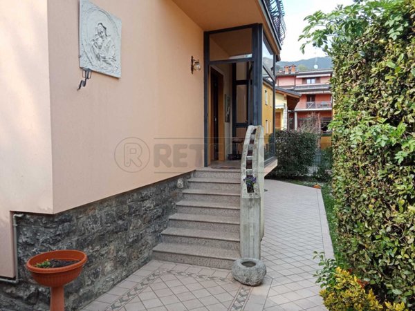 casa indipendente in affitto a Nembro