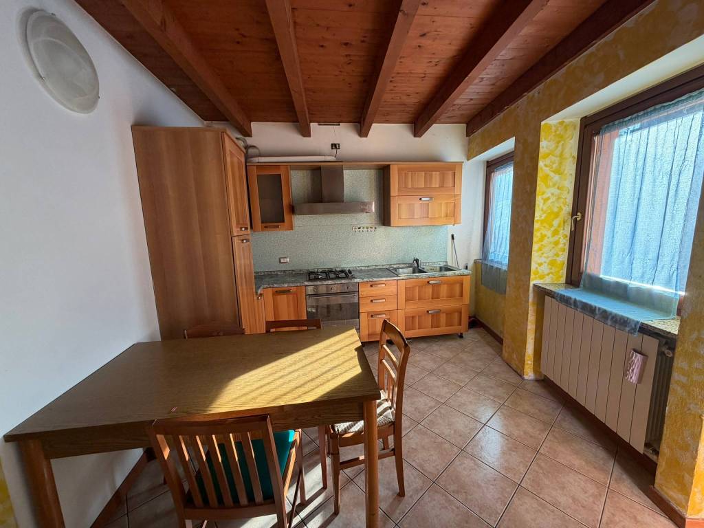 appartamento in affitto a Paladina