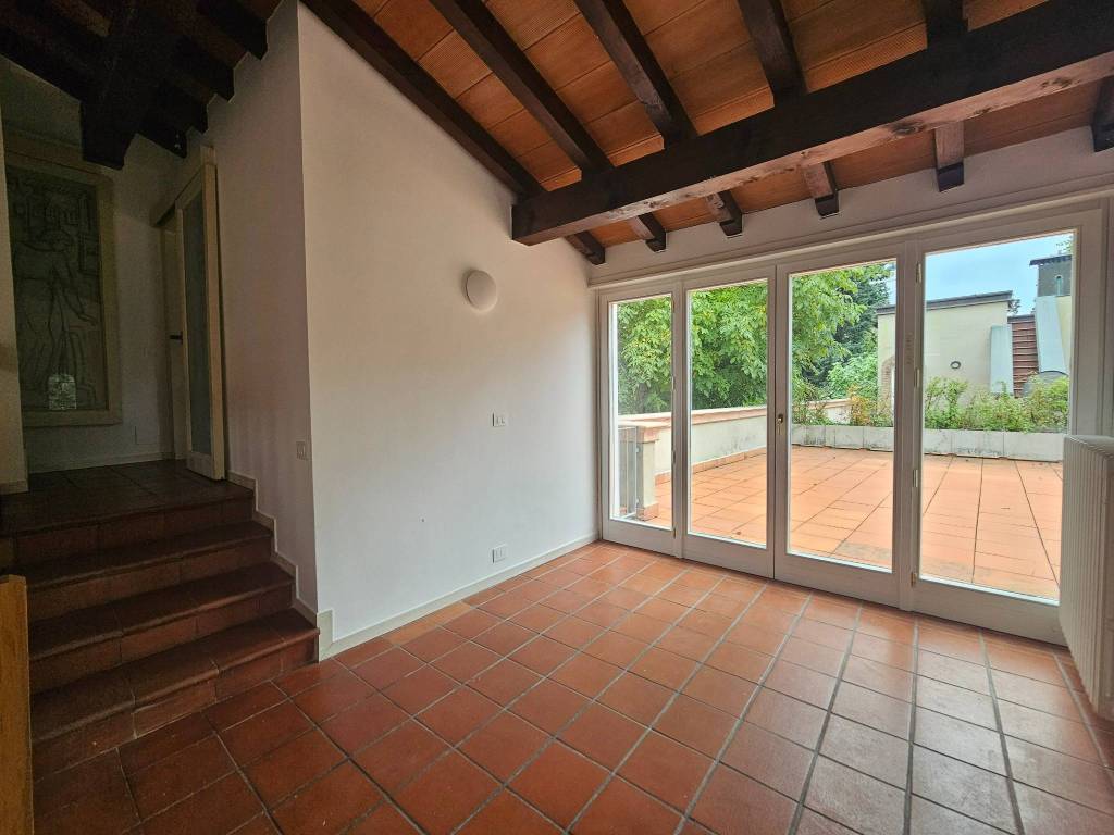 appartamento in affitto a Paladina in zona Ghiaie