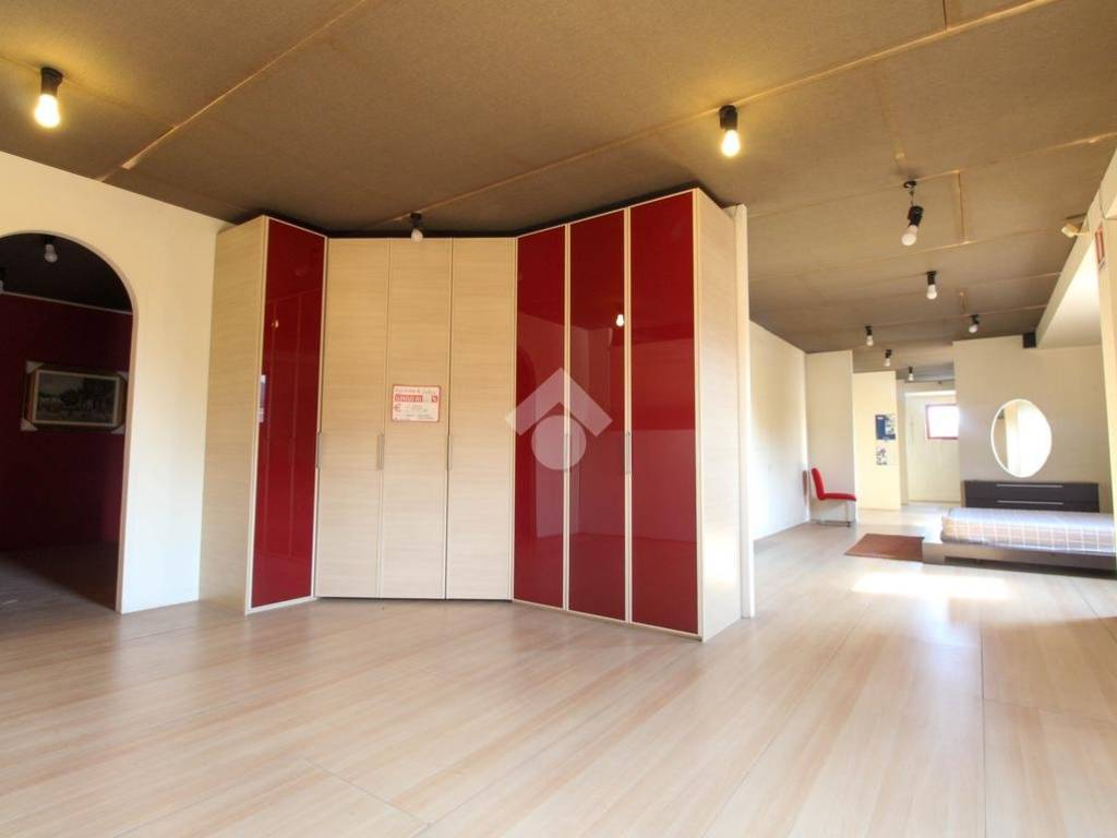 locale commerciale in affitto a Palazzago