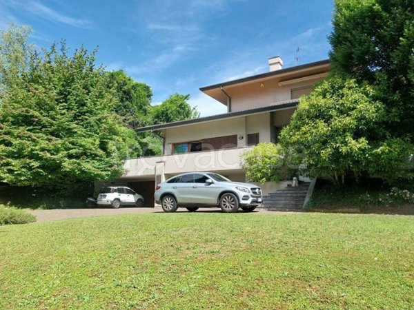 appartamento in affitto a Palazzago