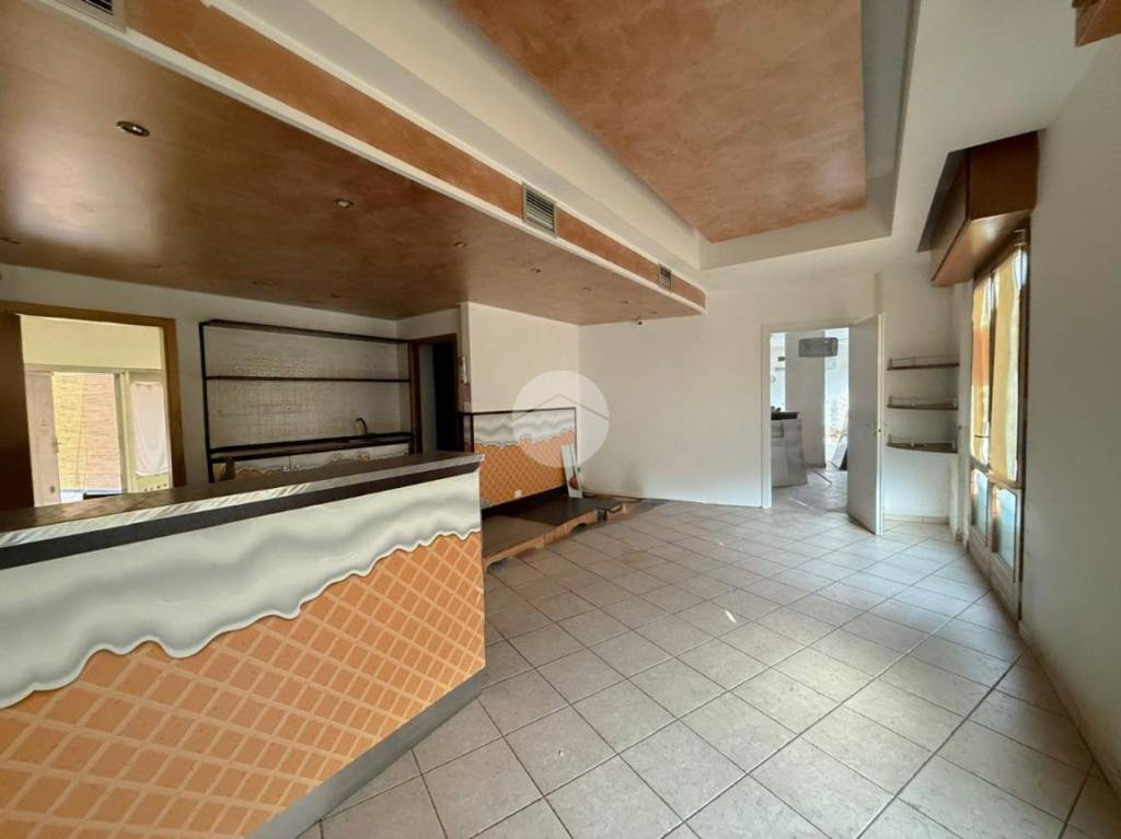 negozio in affitto a Palosco