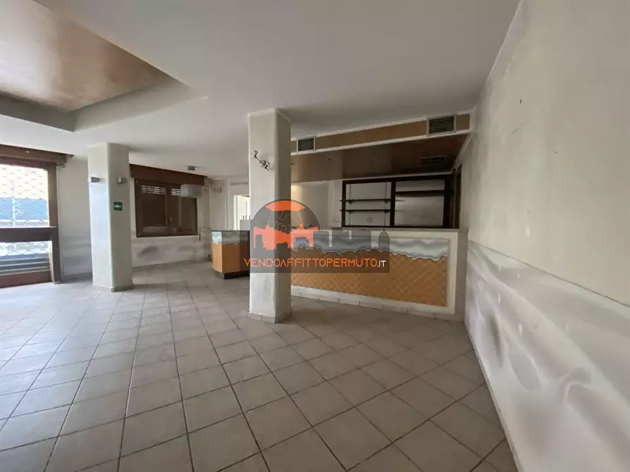 locale commerciale in affitto a Palosco