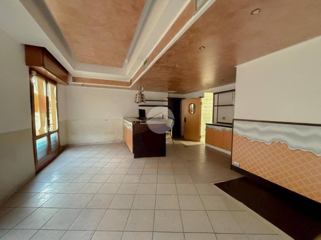 negozio in affitto a Palosco