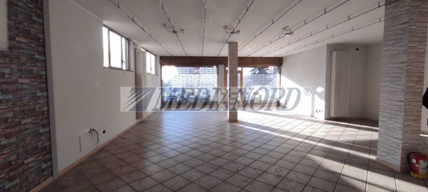 negozio in affitto a Pedrengo