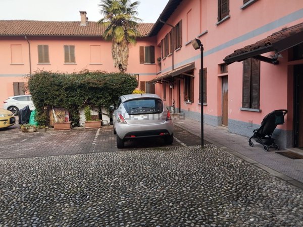 appartamento in affitto a Ponte San Pietro in zona Locate