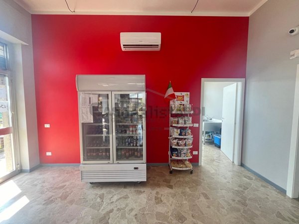 locale commerciale in affitto a Pontirolo Nuovo