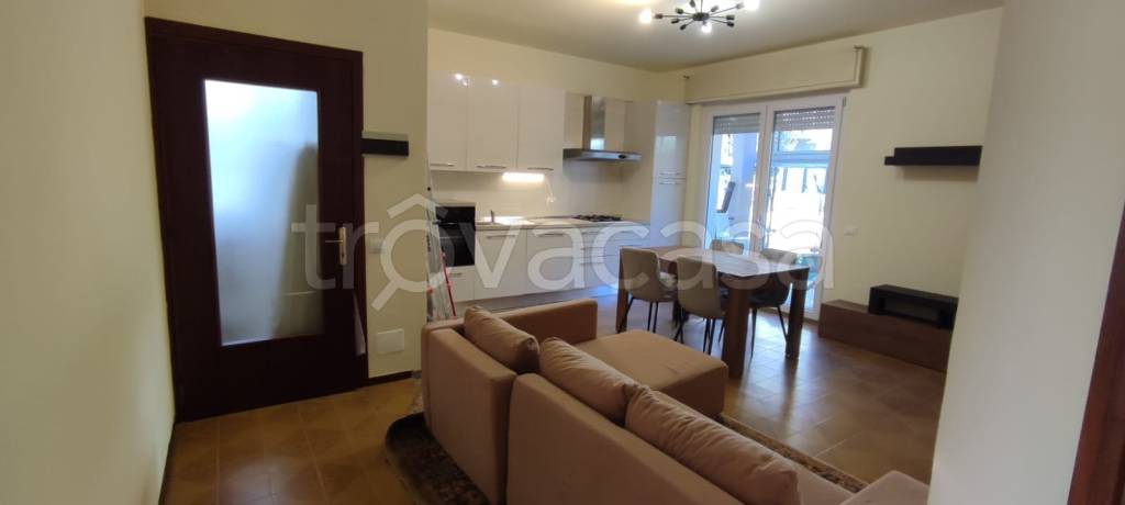 appartamento in affitto a Predore