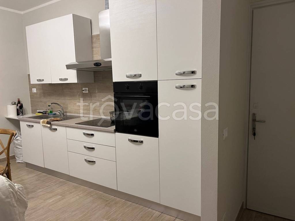 appartamento in affitto a Predore in zona Eurovil