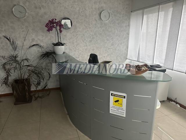 ufficio in affitto a Presezzo
