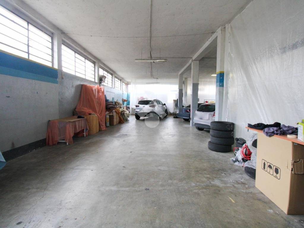 ufficio in affitto a Presezzo