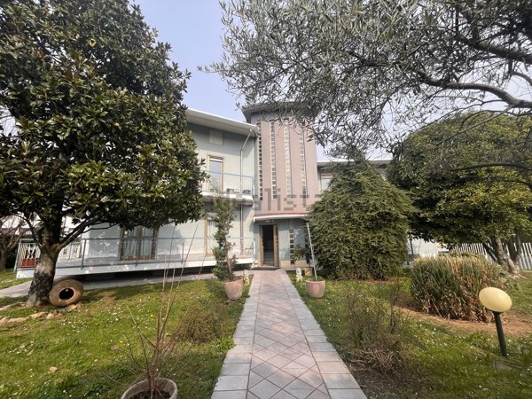 casa indipendente in affitto a Ranica