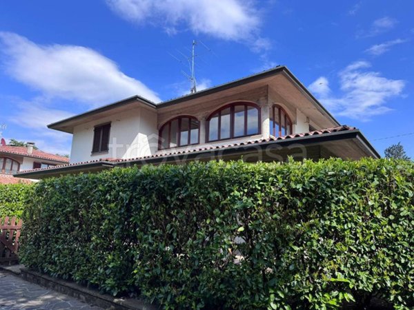 casa indipendente in affitto a Ranica