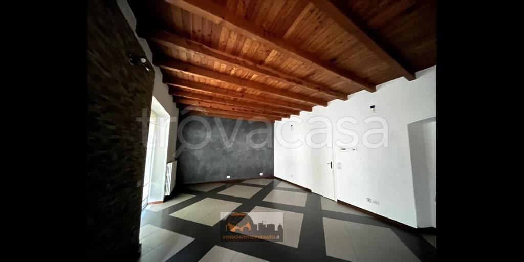 ufficio in affitto a Romano di Lombardia