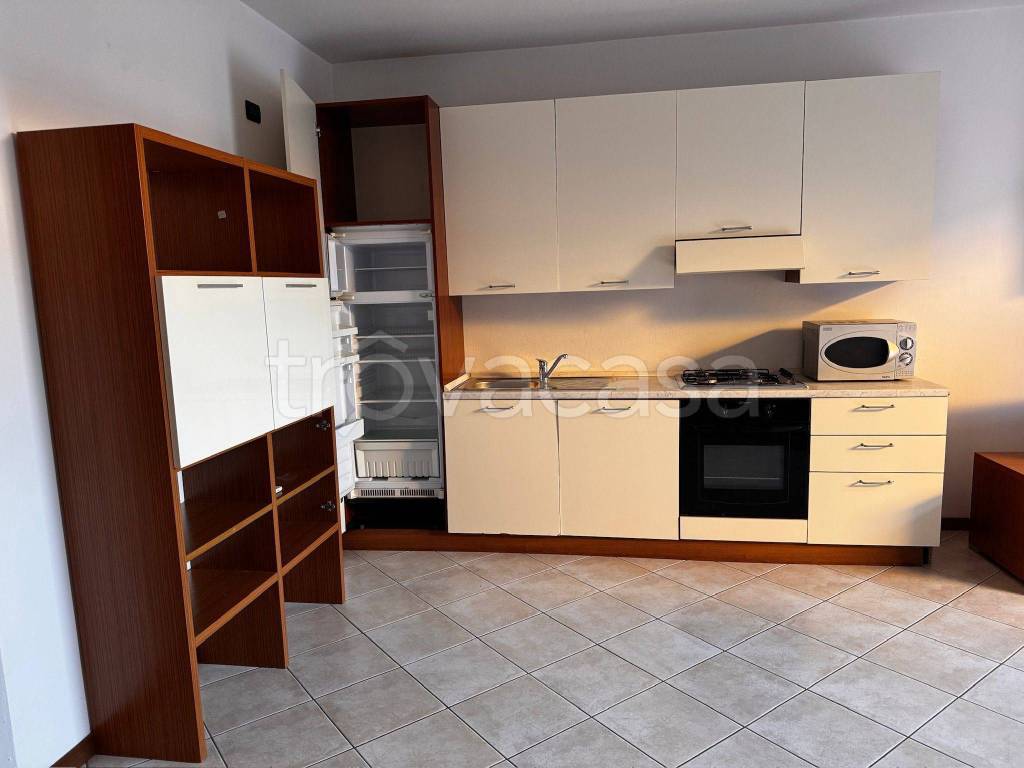 appartamento in affitto a Romano di Lombardia