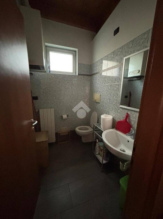 negozio in affitto a Romano di Lombardia