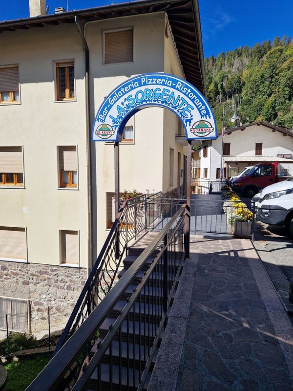 negozio in affitto a Roncobello