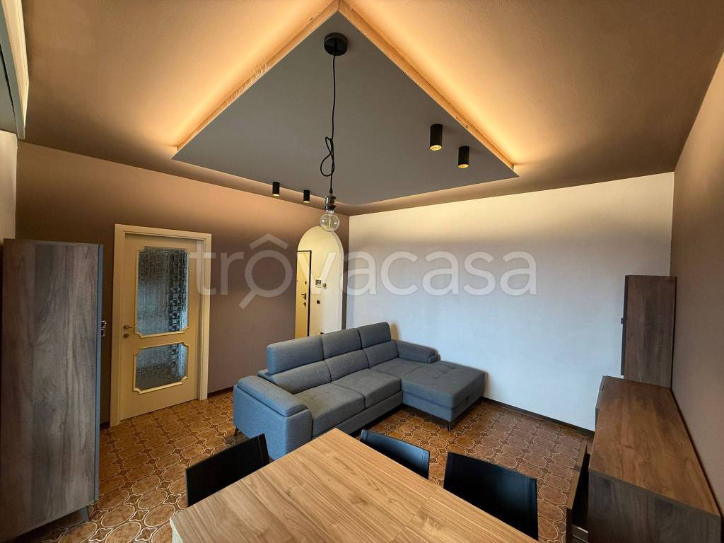 appartamento in affitto a Sarnico