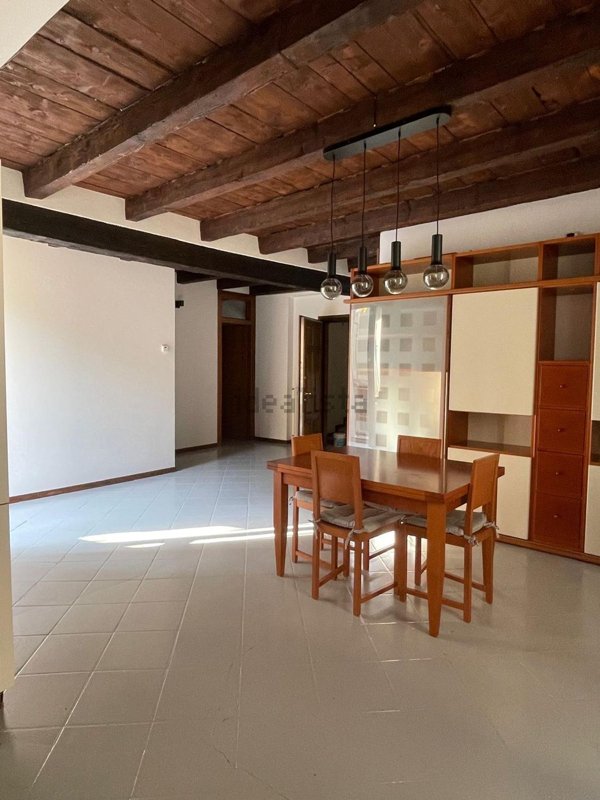 appartamento in affitto a Sarnico in zona Rudello