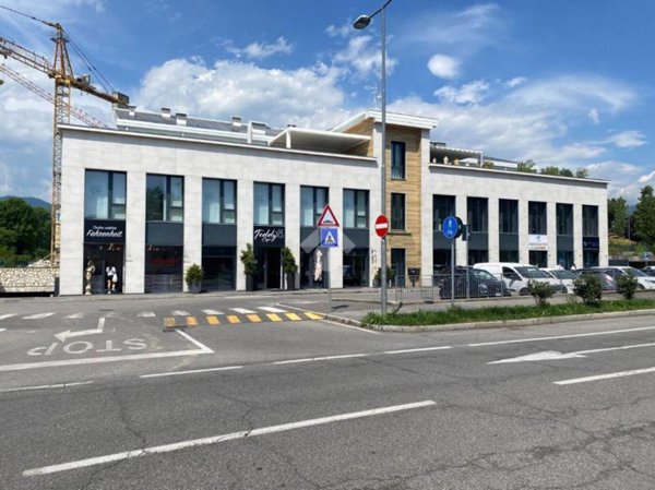 negozio in affitto a Scanzorosciate