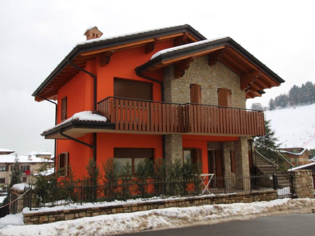 appartamento in affitto a Selvino