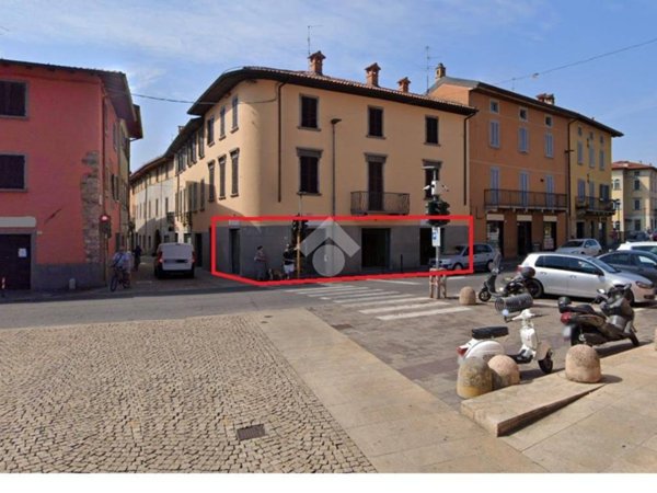 negozio in affitto a Seriate
