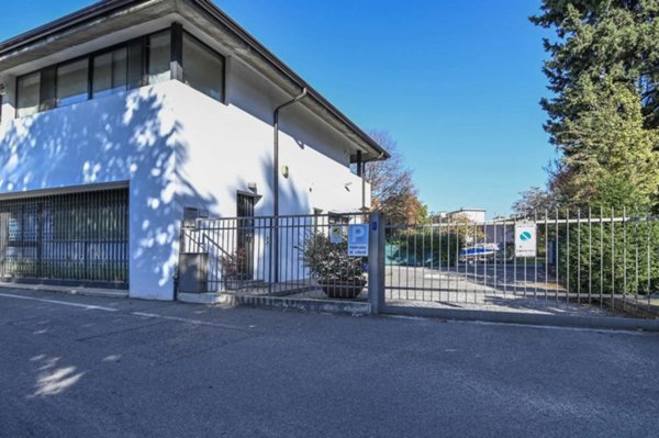 negozio in affitto a Seriate