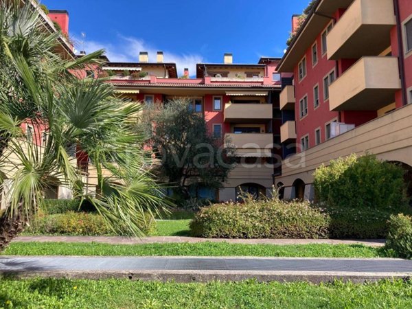 appartamento in affitto a Seriate in zona Paderno