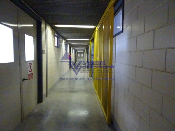 ufficio in affitto a Seriate in zona Paderno