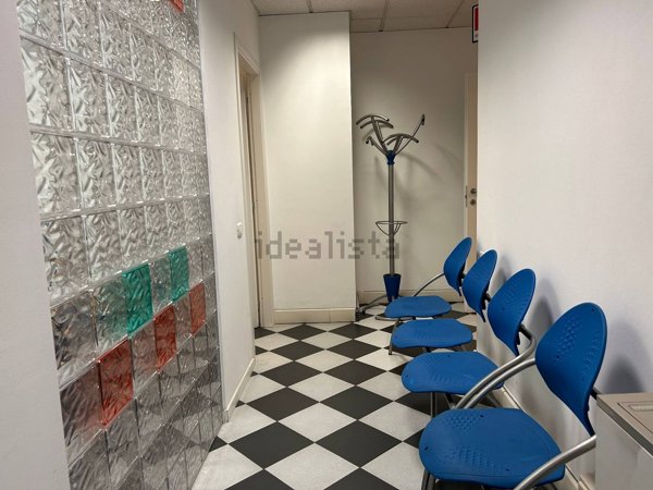 ufficio in affitto a Seriate in zona Paderno
