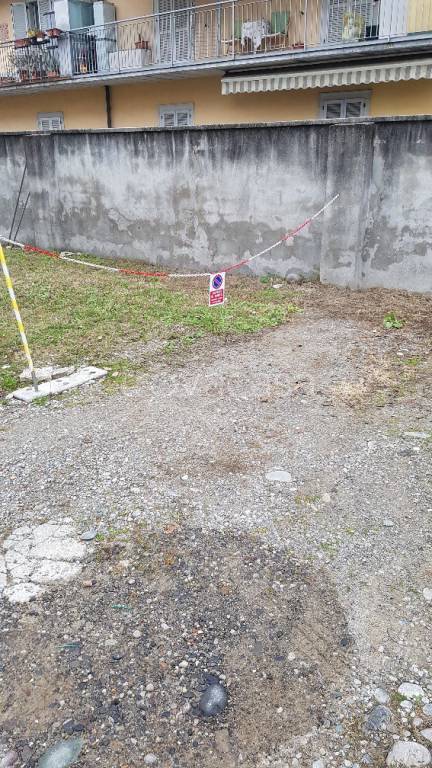 box auto in affitto a Seriate in zona Paderno