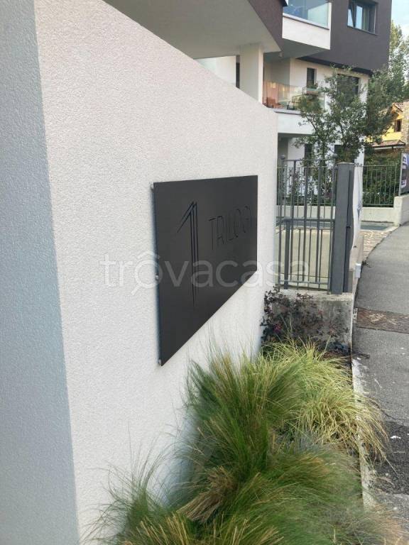 appartamento in affitto a Seriate in zona Paderno