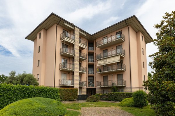 appartamento in affitto a Stezzano