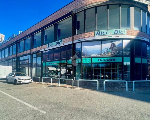 locale commerciale in affitto ad Avigliana