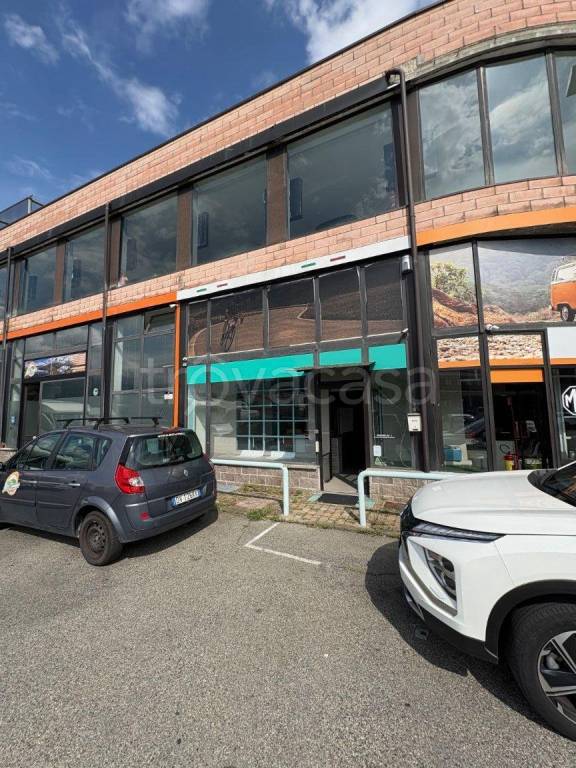 negozio in affitto ad Avigliana