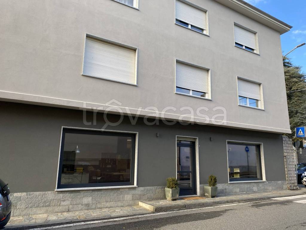 negozio in affitto ad Avigliana